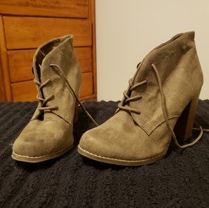 Grey suede women's size 9